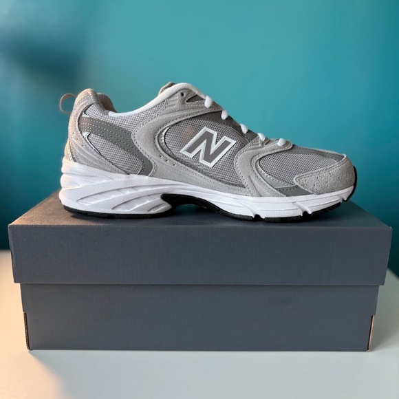 New Balance, M8 / W9.5, Raincloud with shadow grey and silver metallic - Picture 3 of 8